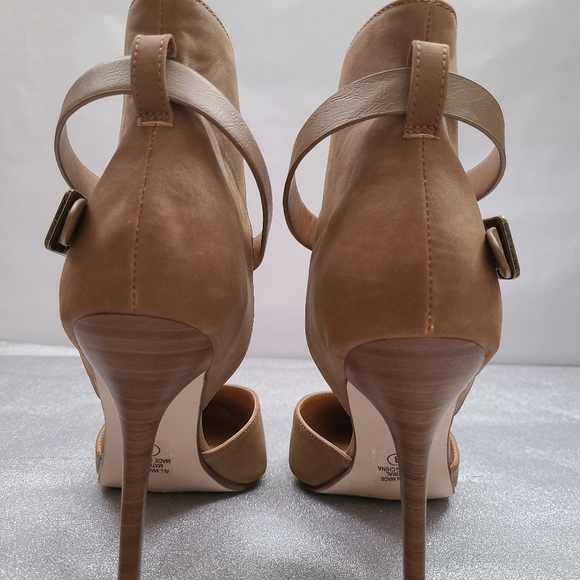 D shoes - Picture 8 of 12